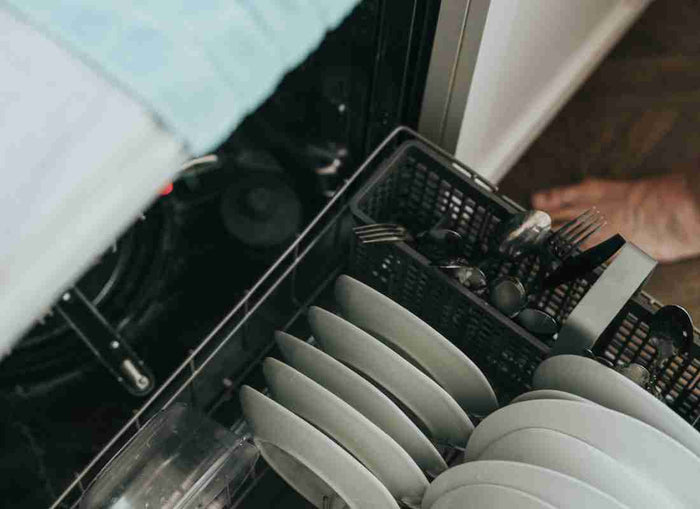 Can I wash my baby bottles in a dishwasher? - Cheeky Rascals UK