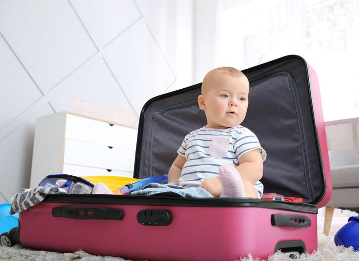 How to Travel with Breast Milk or Baby Formula - Cheeky Rascals UK